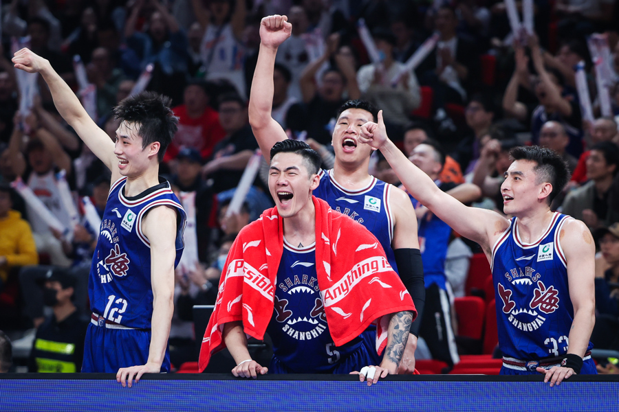 北京篮球队胜利开门红，迈向夺冠之路的简单介绍