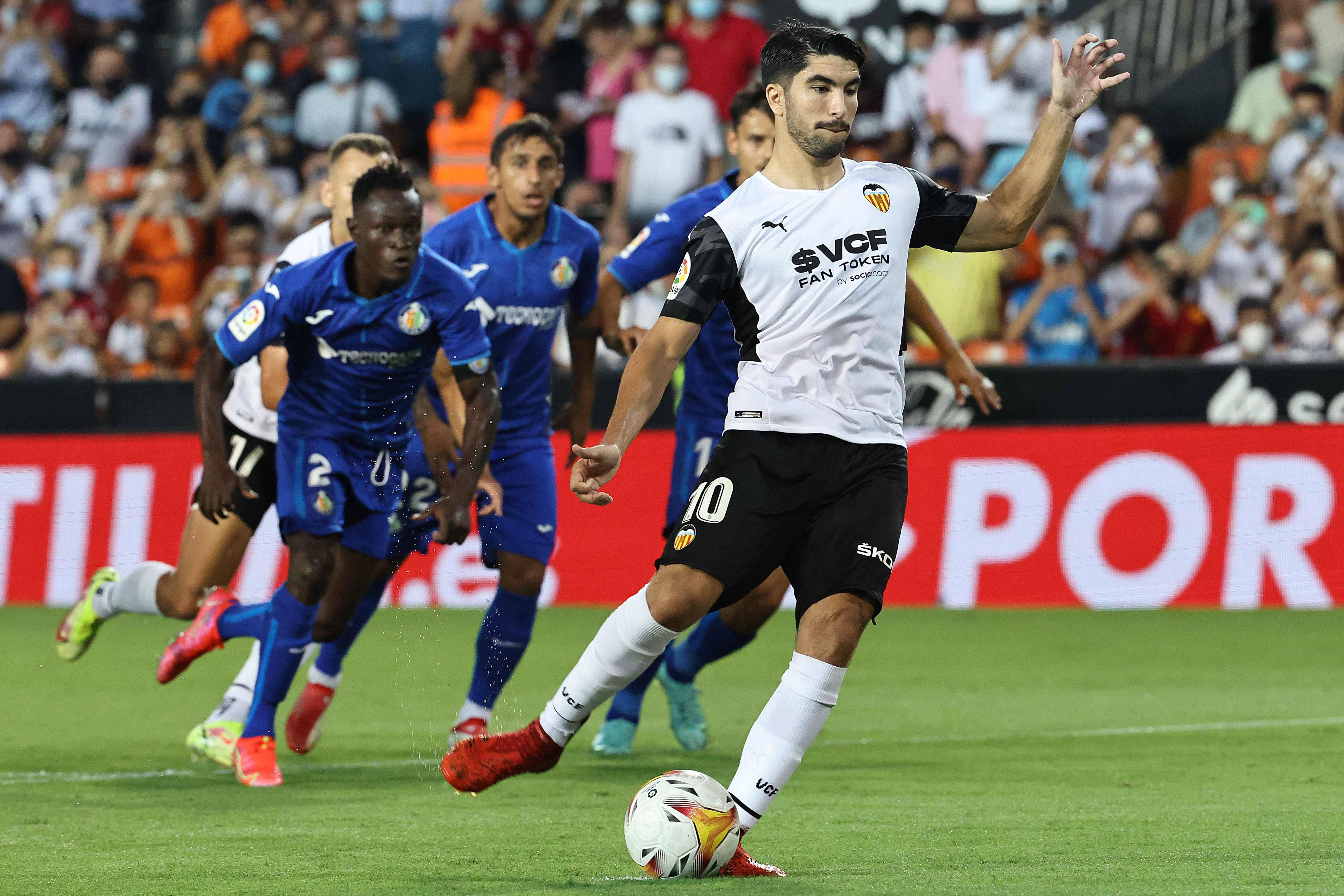 西班牙篮球超级联赛精锐对决，巴塞罗那与瓦伦西亚擦出火花的简单介绍