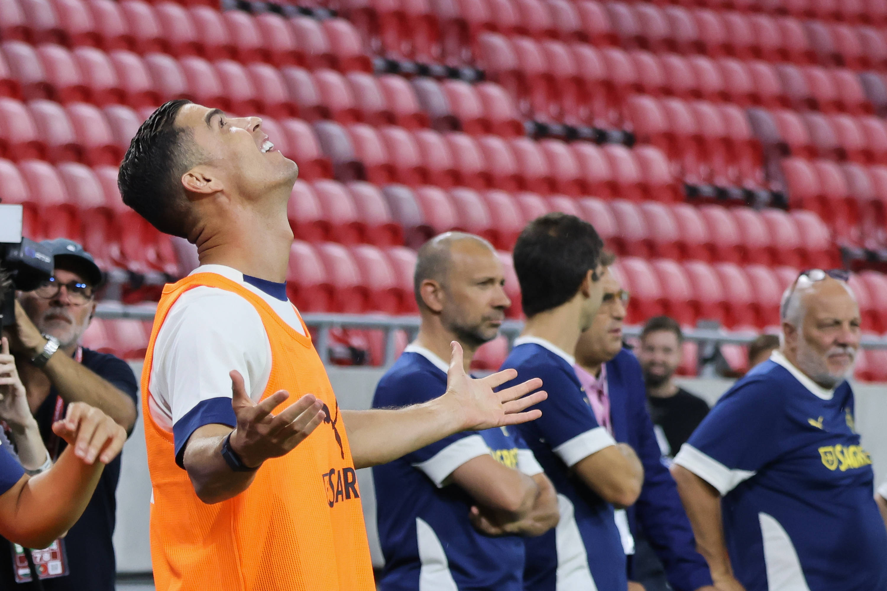 bet365官方网站-马赛完胜葡萄牙体育，携手晋级半决赛